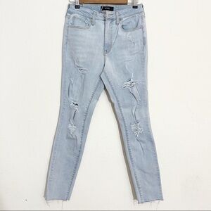 Aeropostale Super Hi-Rise Jeans Size 6